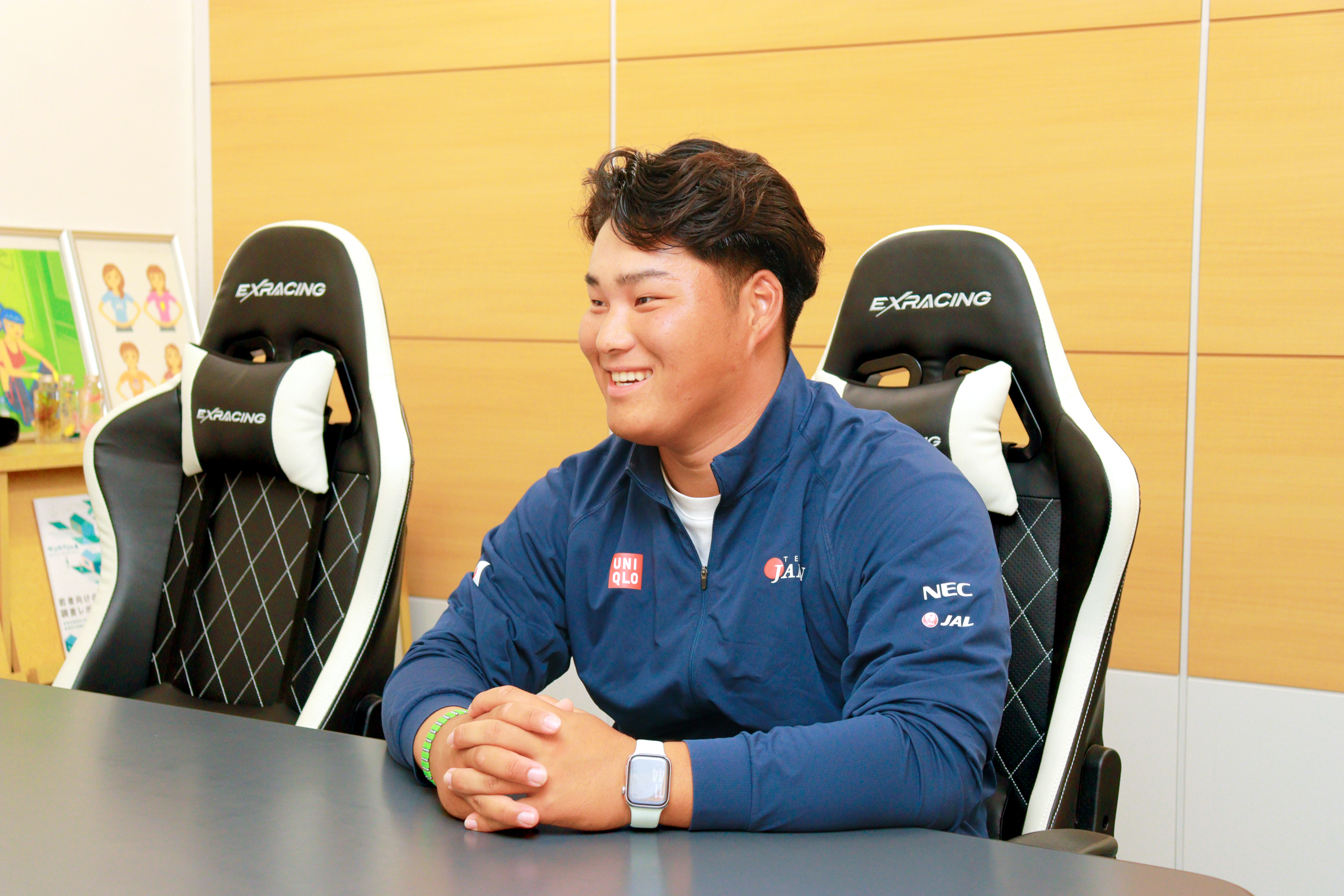 インタビュー風景（外岩戸 晟士さん）