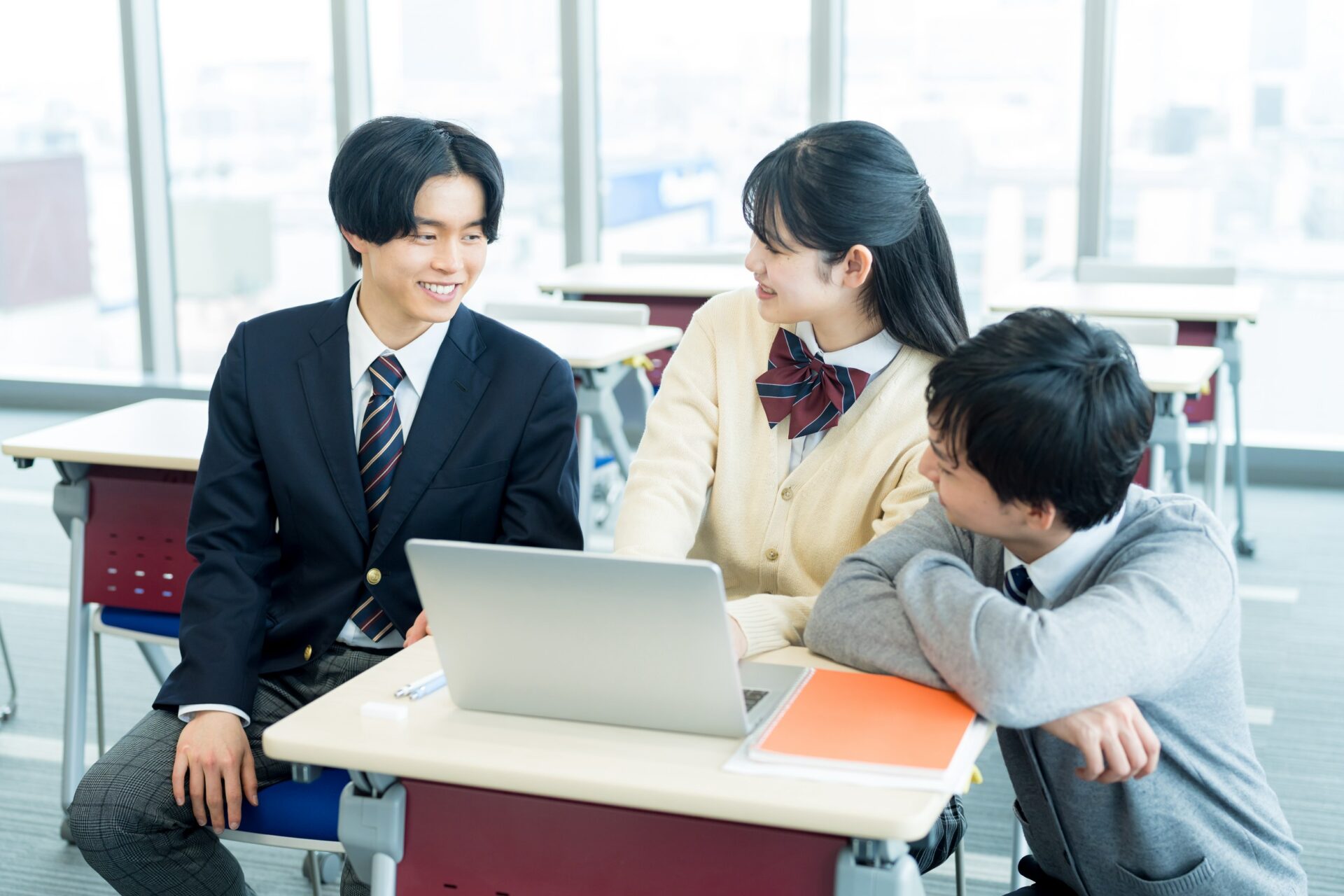 東京の通信制高校、「学校が辛い」と打ち明けられたら。ある家庭の歩みから